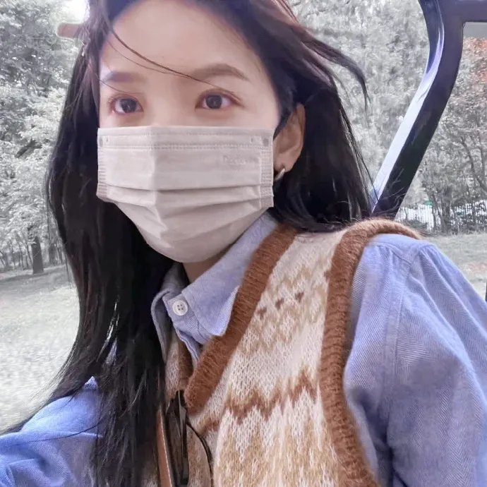 制霸娱乐圈，总裁被撩翻了